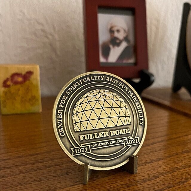 Brass Coin Display Stand – Half Easel for Challenge Coins & Medallions